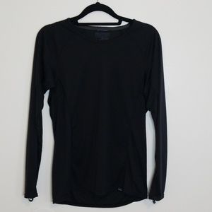 Patagonia Black Crewneck long sleeve Top